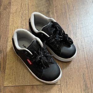Levi's Kids Black and White Sneakers